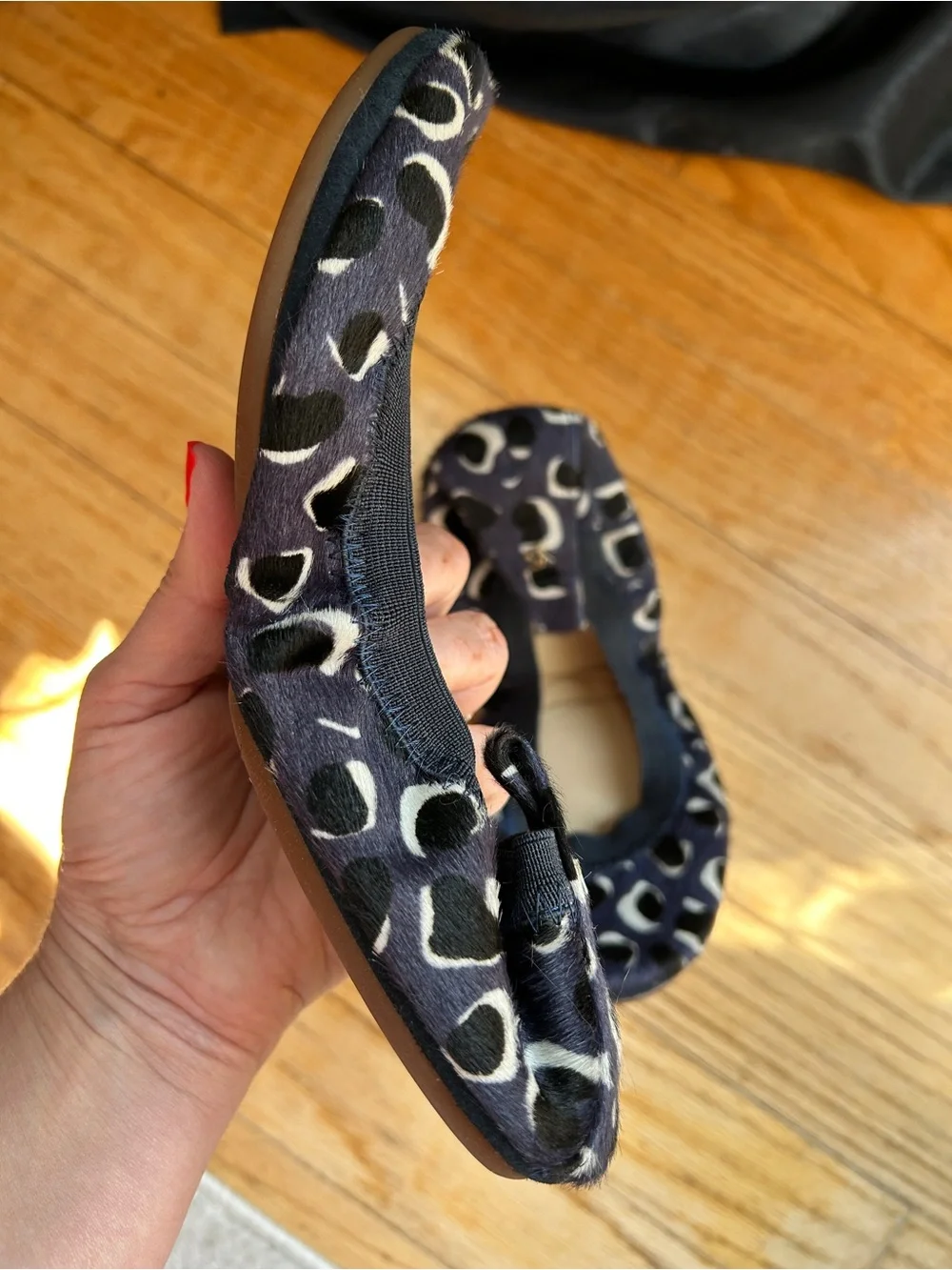 Yosi Samra Blue, Black, and White Leopard-Print Foldable Calf Hair Ballet Flats